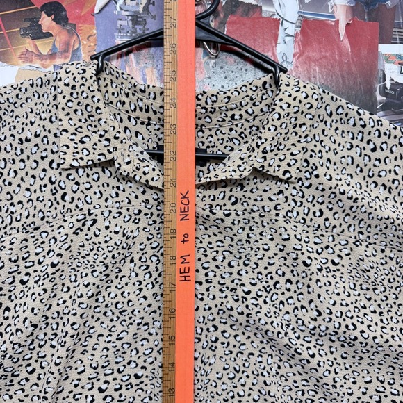 INVESTMENTS Womens XL Leopard Print Button Up Short‎ Sleeve Collared Shirt Top - Picture 4 of 5